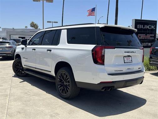 2025 GMC Yukon XL Denali