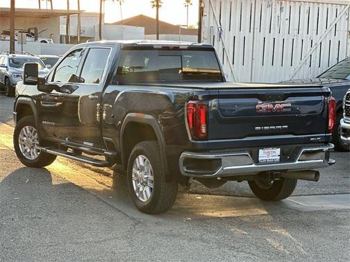 2023 GMC Sierra 2500 SLT
