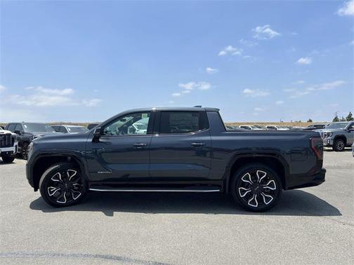 2025 GMC Sierra EV Max Range Denali