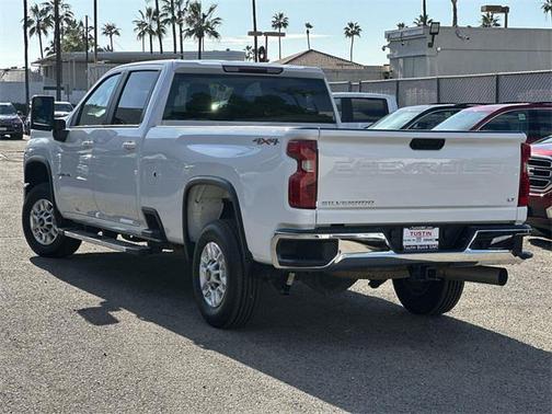 2024 Chevrolet Silverado 2500 LT