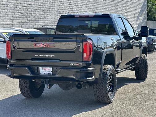 2022 GMC Sierra 2500 AT4