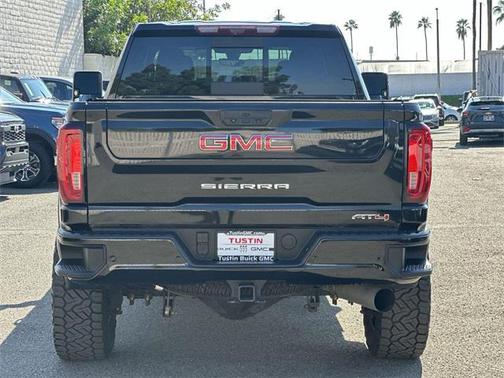 2022 GMC Sierra 2500 AT4