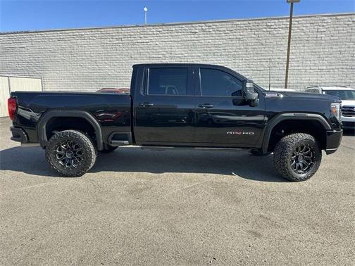 2022 GMC Sierra 2500 AT4