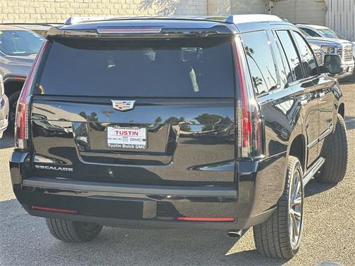 2020 Cadillac Escalade Premium Luxury