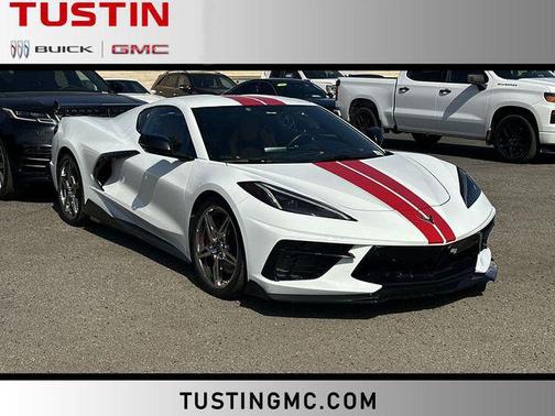 Arctic White 2021 Chevrolet Corvette Stingray w/3LT