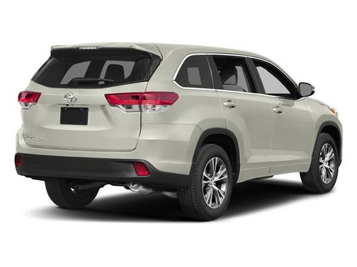Blizzard Pearl 2017 Toyota Highlander LE I4