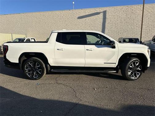 2025 GMC Sierra EV Extended Range Denali