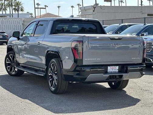 2025 GMC Sierra EV Extended Range Denali