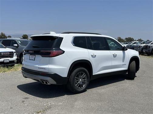 2025 GMC Acadia FWD Elevation
