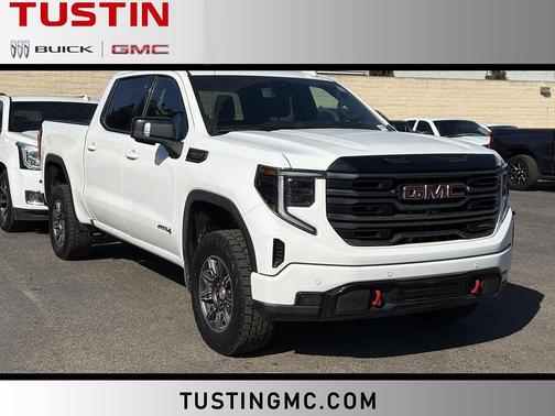 Summit White 2025 GMC Sierra 1500 AT4