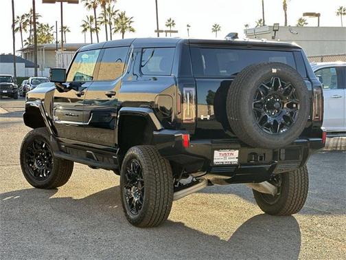 2026 GMC HUMMER EV SUV 2X