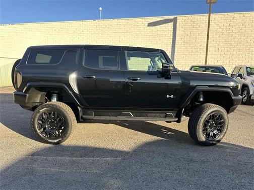 2026 GMC HUMMER EV SUV 2X