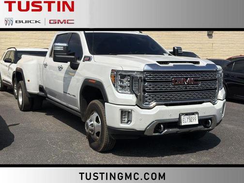 White Frost Tricoat 2023 GMC Sierra 3500 Denali