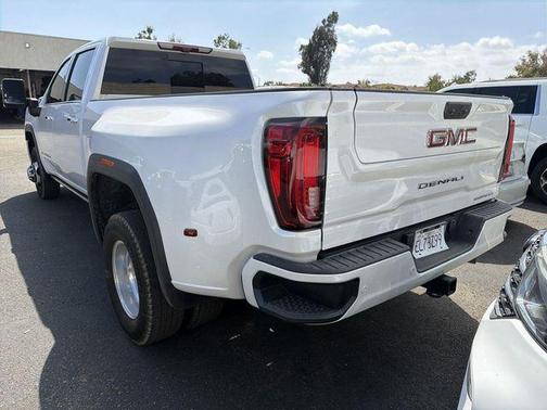 White Frost Tricoat 2023 GMC Sierra 3500 Denali