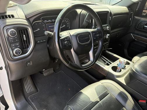 White Frost Tricoat 2023 GMC Sierra 3500 Denali