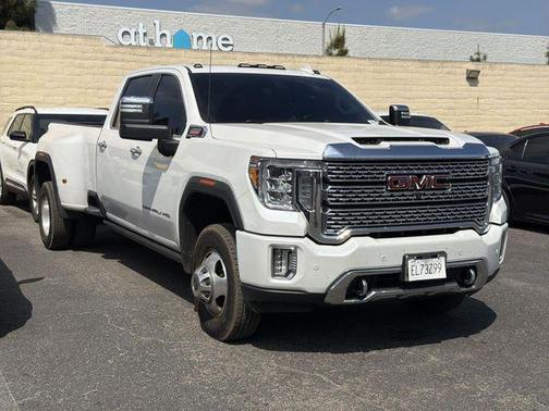 White Frost Tricoat 2023 GMC Sierra 3500 Denali
