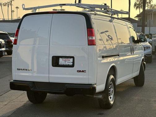 2025 GMC Savana 2500 Work Van