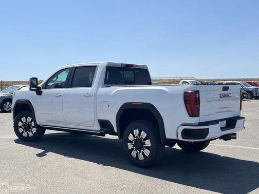 2026 GMC Sierra 2500 Denali