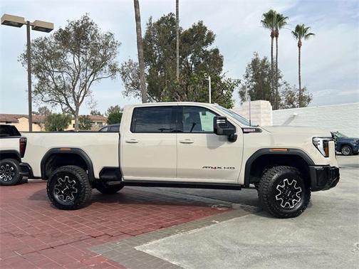2026 GMC Sierra 2500 AT4