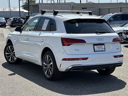 2023 Audi Q5 45 S line Premium Plus