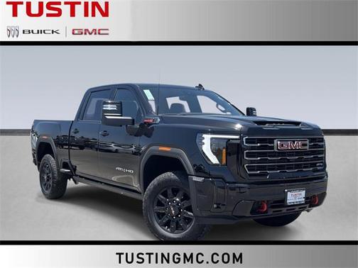2025 GMC Sierra 2500 AT4