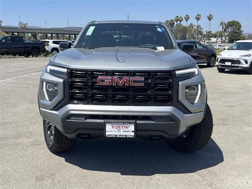 2025 GMC Canyon Elevation