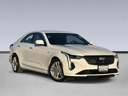 2023 Cadillac CT4 Luxury