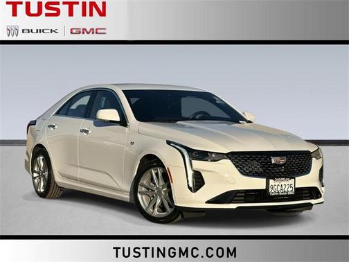 2023 Cadillac CT4 Luxury