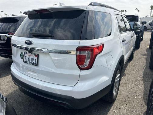 OXFORD WHITE 2017 Ford Explorer Base