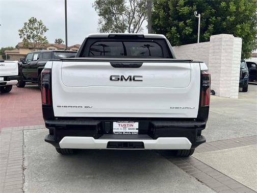 2025 GMC Sierra EV Max Range Denali