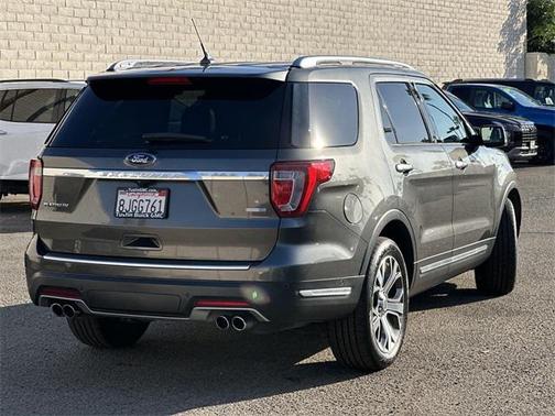 2019 Ford Explorer Platinum