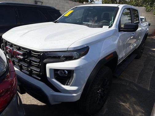 Summit White 2024 GMC Canyon Elevation