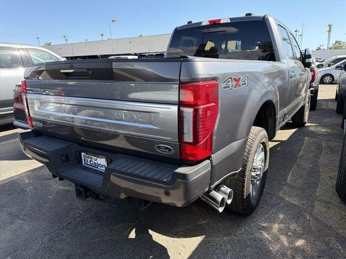 CARBONIZED GRAY 2022 Ford F-350 Platinum