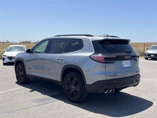 2025 GMC Acadia FWD Elevation