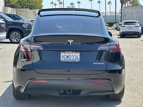2023 Tesla Model Y Performance Dual Motor All-Wheel Drive