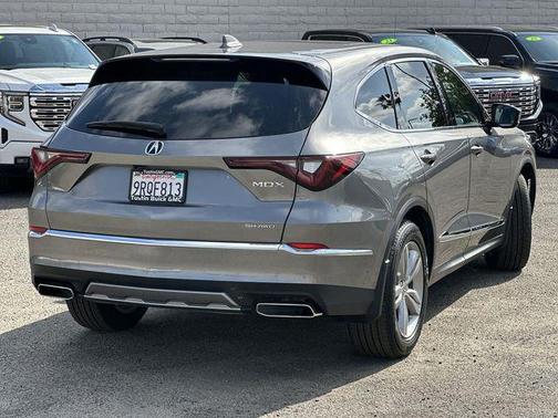 2025 Acura MDX Standard