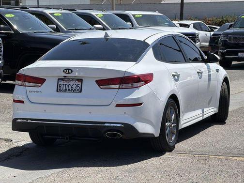Snow White Pearl 2019 Kia Optima LX