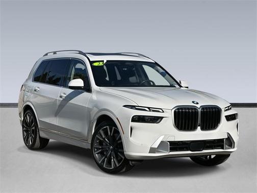 2023 BMW X7 xDrive40i