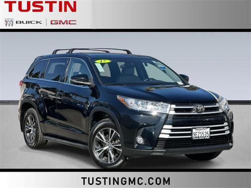 2017 Toyota Highlander LE Plus