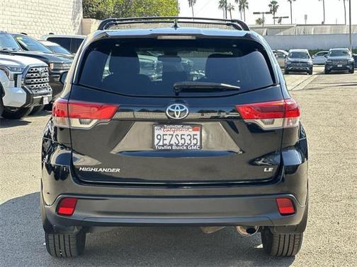 2017 Toyota Highlander LE Plus