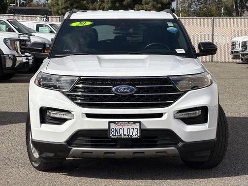 OXFORD WHITE 2020 Ford Explorer XLT
