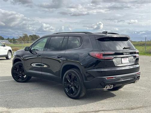 2026 GMC Acadia Elevation FWD