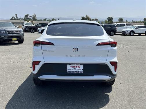 2025 Buick Envista Preferred FWD
