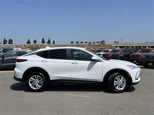 2025 Buick Envista Preferred FWD