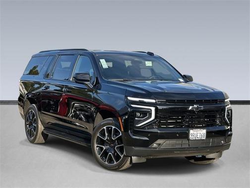 2025 Chevrolet Suburban RST