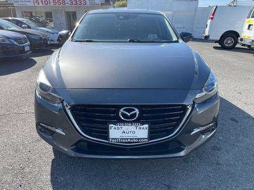 2018 Mazda Mazda3 Grand Touring