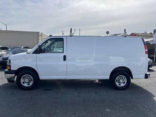 2021 Chevrolet Express 2500 RWD 2500 Regular Wheelbase WT