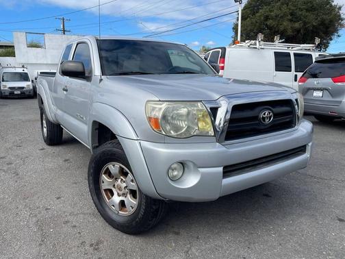 2006 Toyota Tacoma PreRunner Access Cab