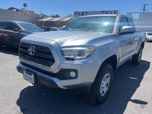 2016 Toyota Tacoma SR5