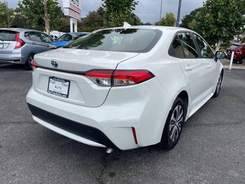 2020 Toyota Corolla Hybrid SE